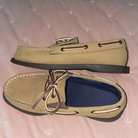 Sperrys - Picture 3 of 6